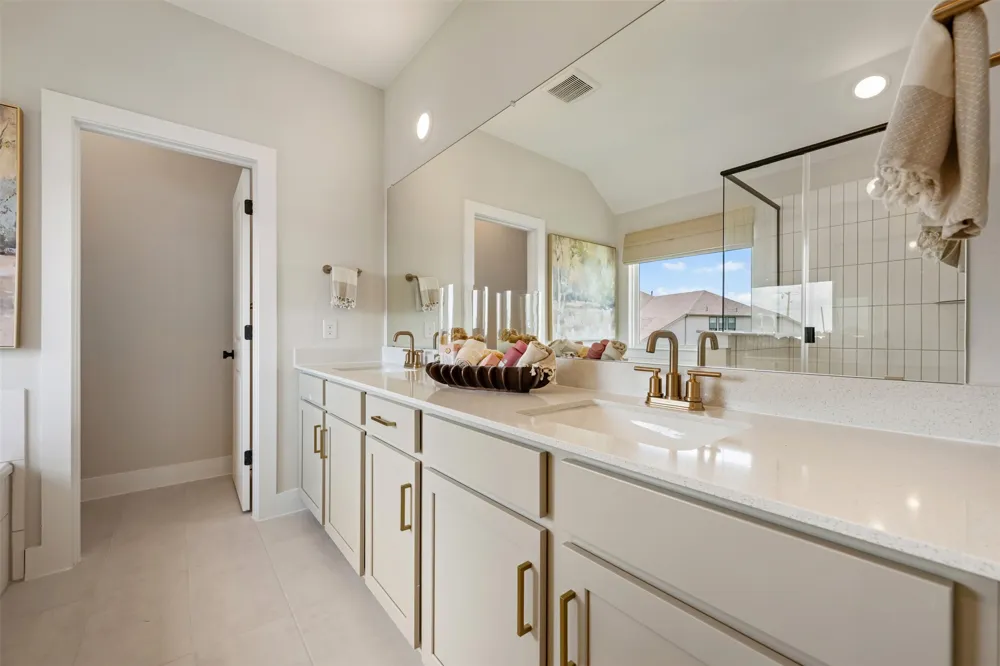 152 Ranier Way Dripping Springs, TX 78620