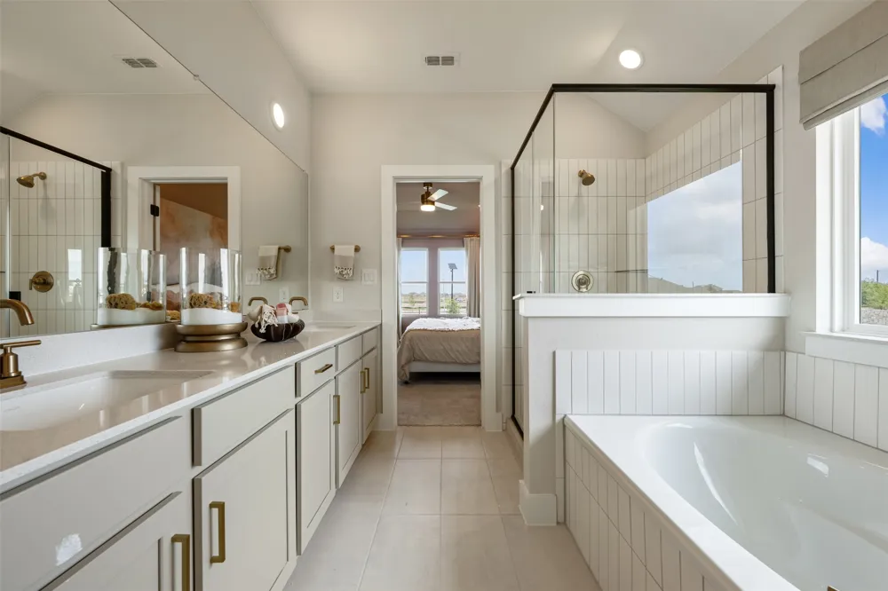 152 Ranier Way Dripping Springs, TX 78620