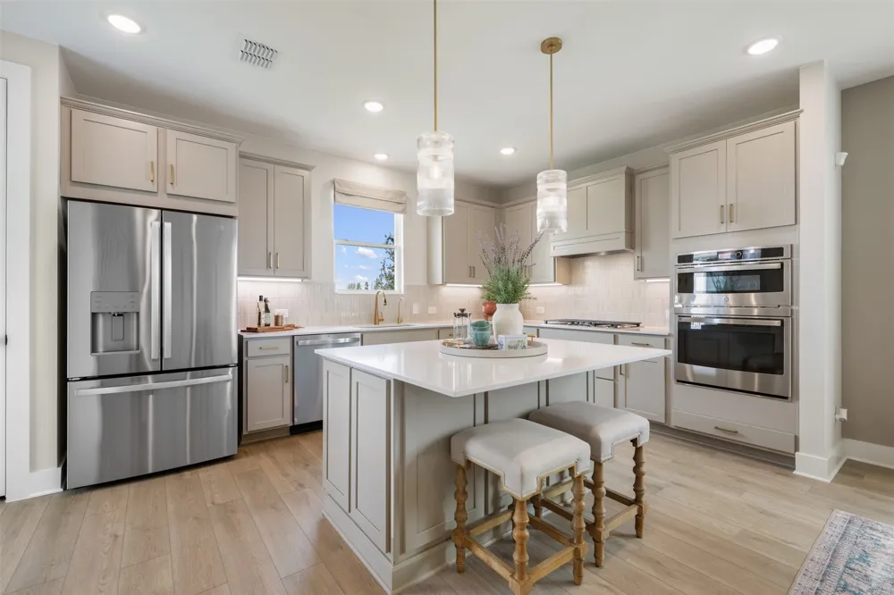 152 Ranier Way Dripping Springs, TX 78620