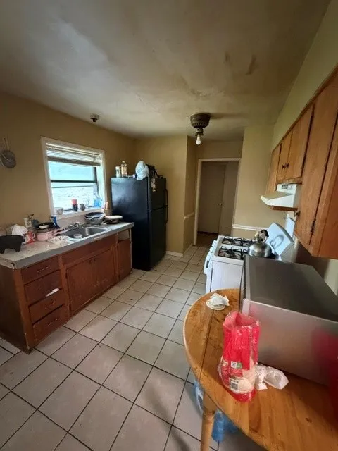 430 W Phillips Court Grand Prairie, TX 75051