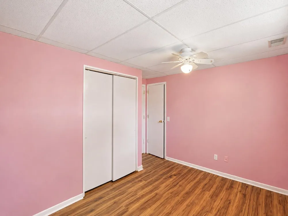 1712 Elm Street Mt Pleasant City, MI 48858