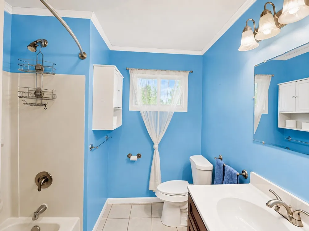 1712 Elm Street Mt Pleasant City, MI 48858