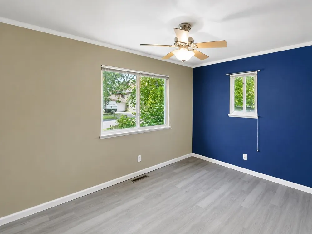 1712 Elm Street Mt Pleasant City, MI 48858