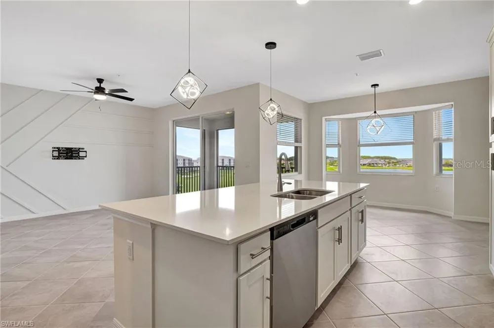 5629 DOUBLE EAGLE CIRCLE #4242 Ave Maria, FL 34142
