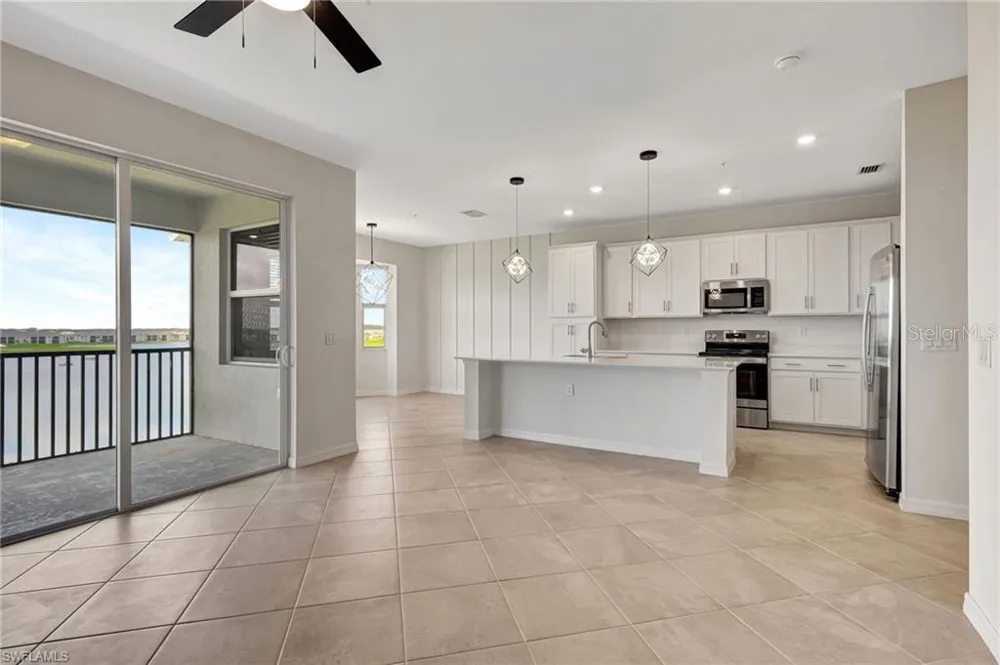 5629 DOUBLE EAGLE CIRCLE #4242 Ave Maria, FL 34142