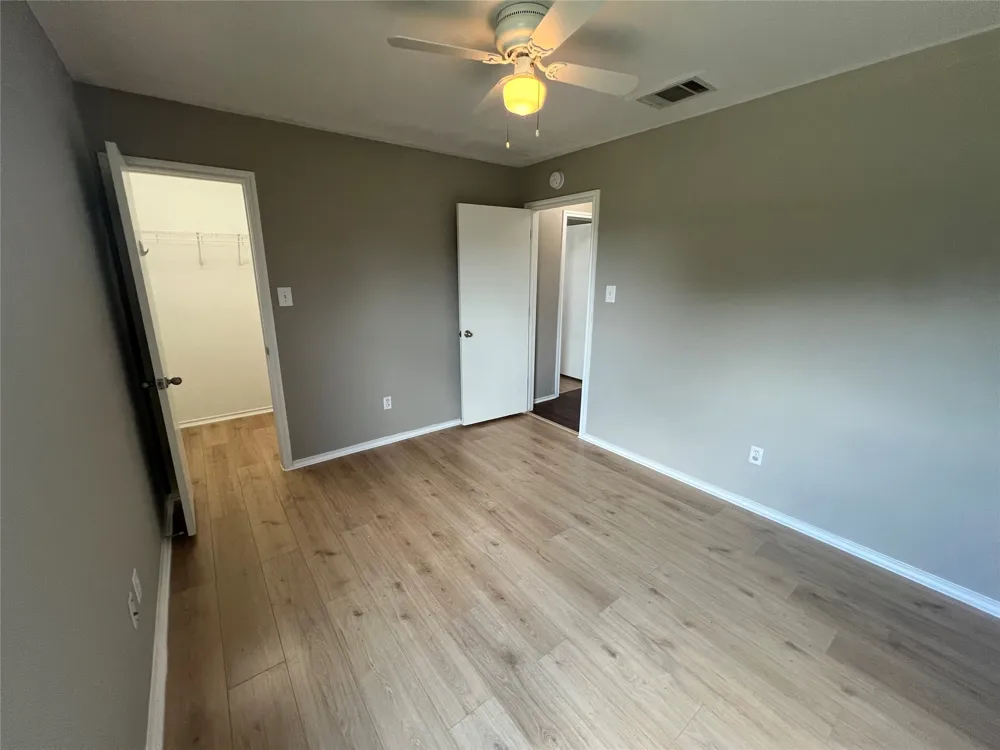 12817 Chime Drive Manor, TX 78653