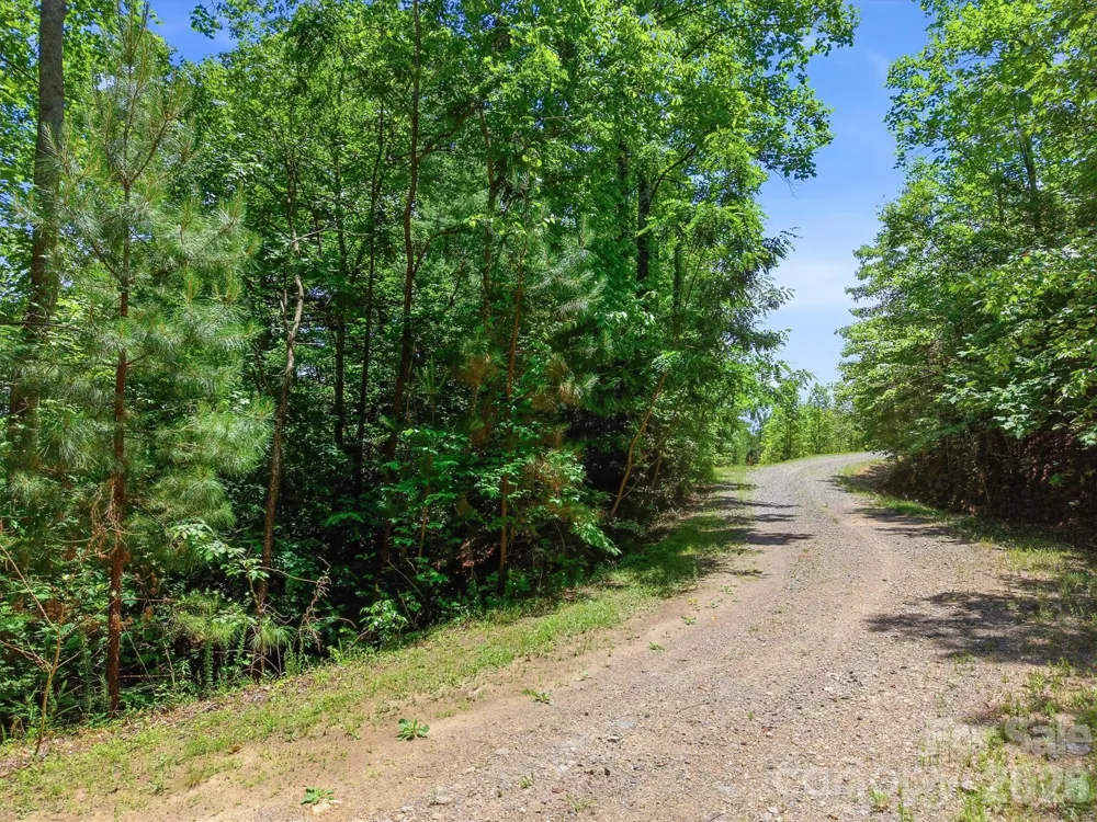 602 Low Valley Way #602 Lenoir, NC 28645