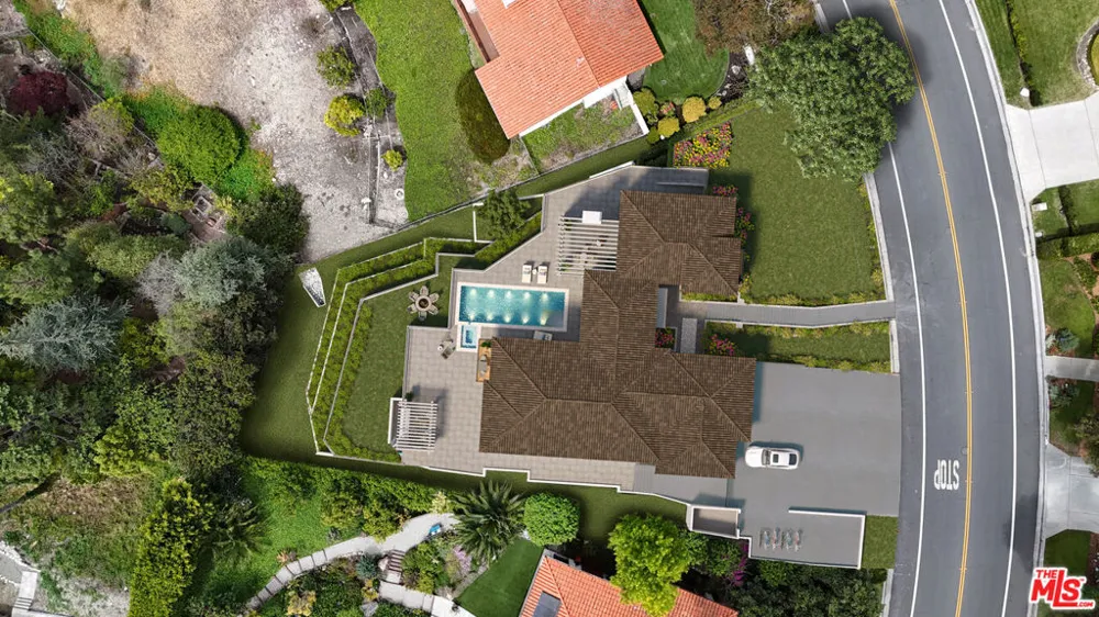 1417 Via Coronel Palos Verdes Estates, CA 90274