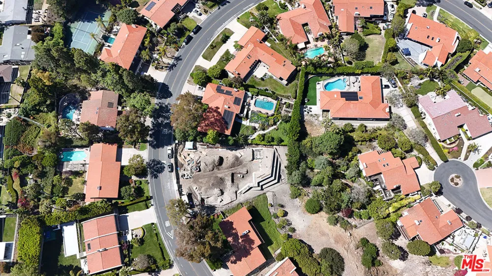 1417 Via Coronel Palos Verdes Estates, CA 90274