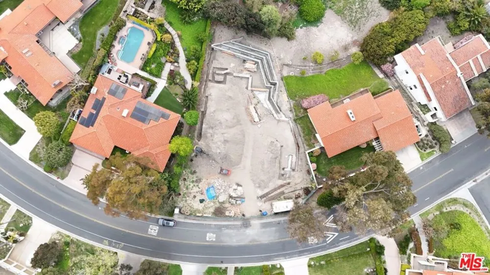 1417 Via Coronel Palos Verdes Estates, CA 90274