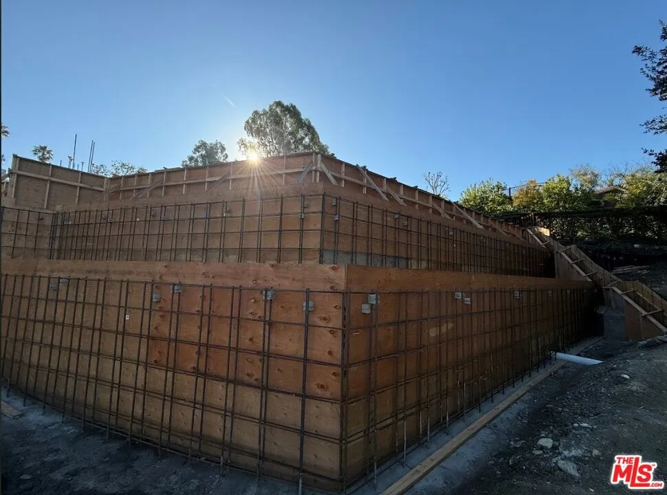 1417 Via Coronel Palos Verdes Estates, CA 90274