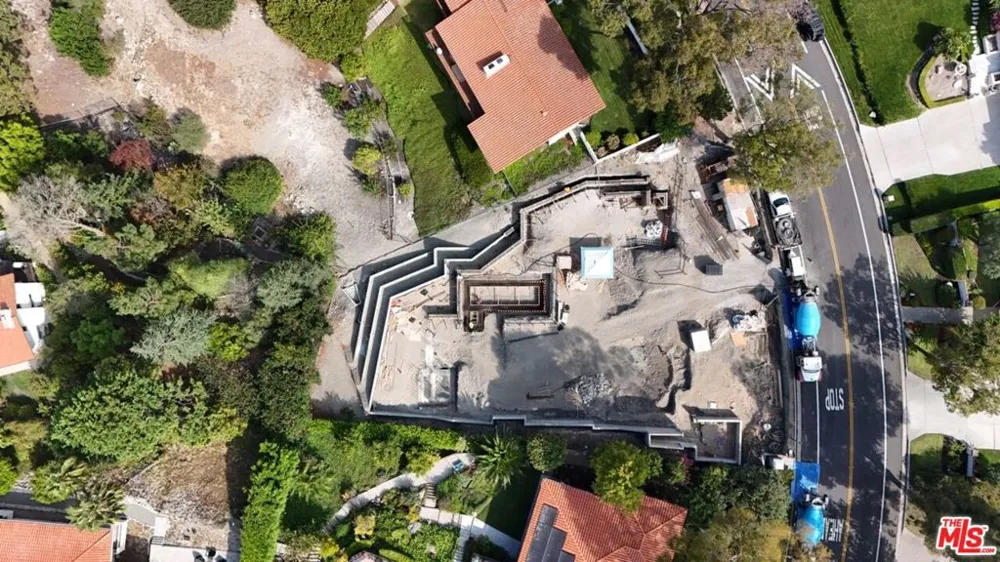 1417 Via Coronel Palos Verdes Estates, CA 90274