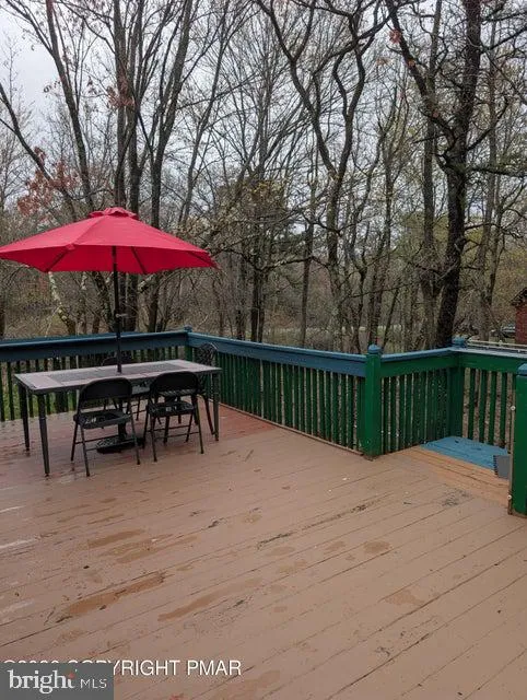 1514 CLOVER ROAD Long Pond, PA 18334