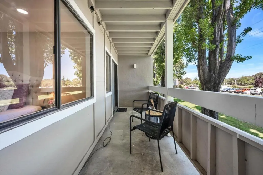 1170 Foster City Boulevard #107 Foster City, CA 94404