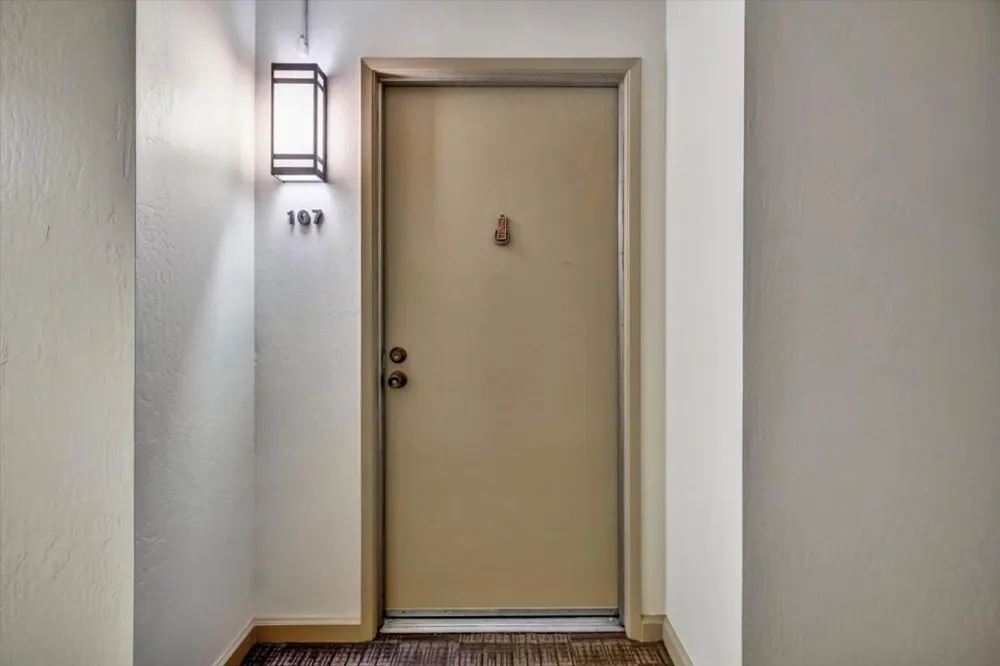 1170 Foster City Boulevard #107 Foster City, CA 94404