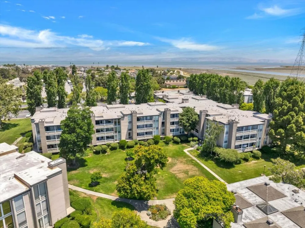 1170 Foster City Boulevard #107 Foster City, CA 94404