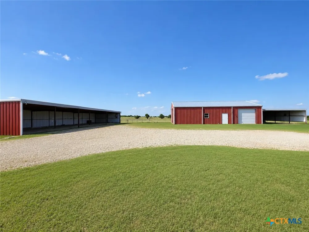 2450 W Amity Road Salado, TX 76571