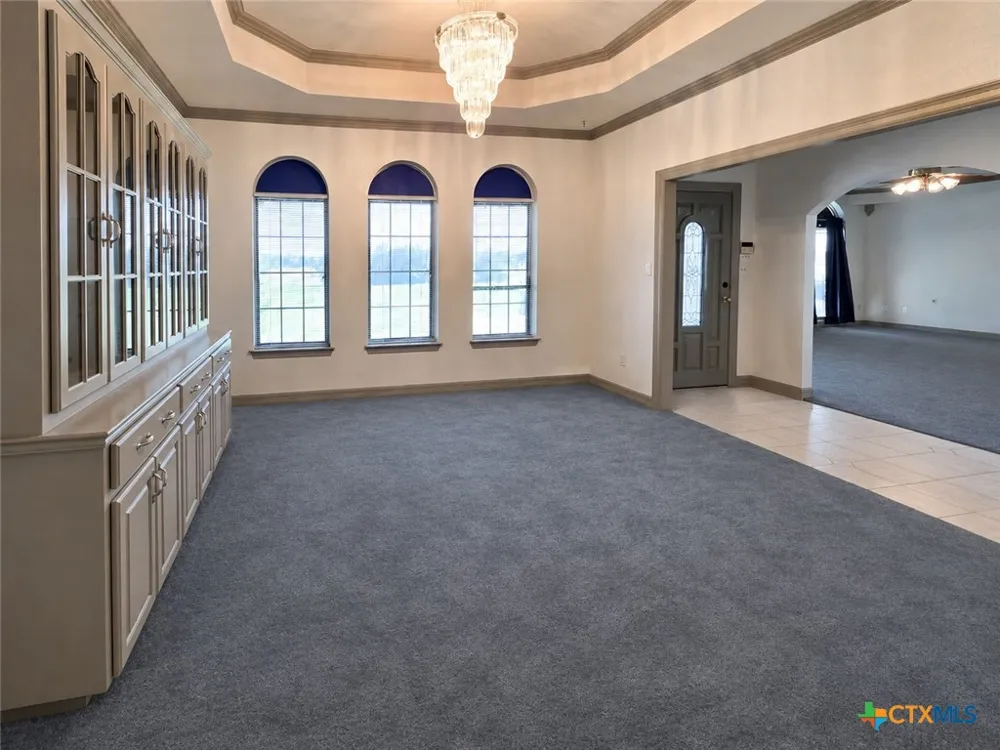 2450 W Amity Road Salado, TX 76571