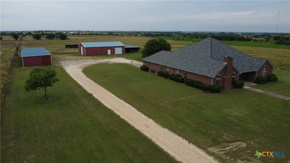 2450 W Amity Road Salado, TX 76571
