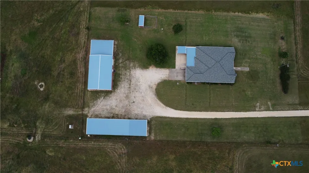 2450 W Amity Road Salado, TX 76571