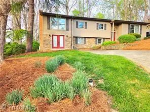 1524 Holly Circle Wilkesboro, NC 28697