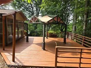 1524 Holly Circle Wilkesboro, NC 28697