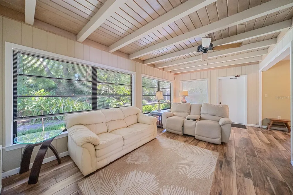 2462 CLEMATIS STREET Sarasota, FL 34239
