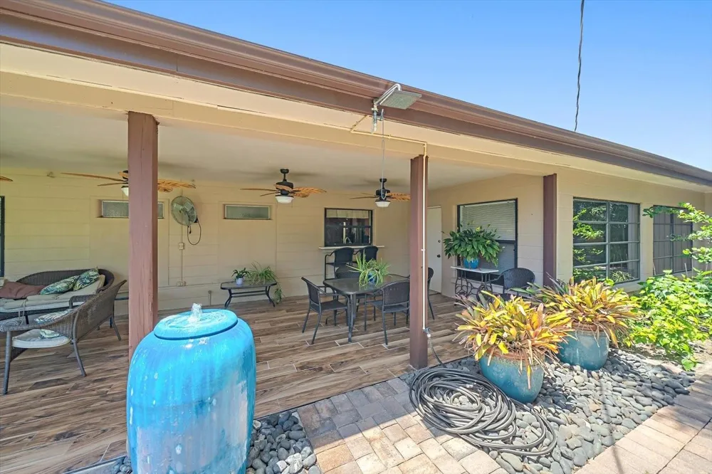 2462 CLEMATIS STREET Sarasota, FL 34239