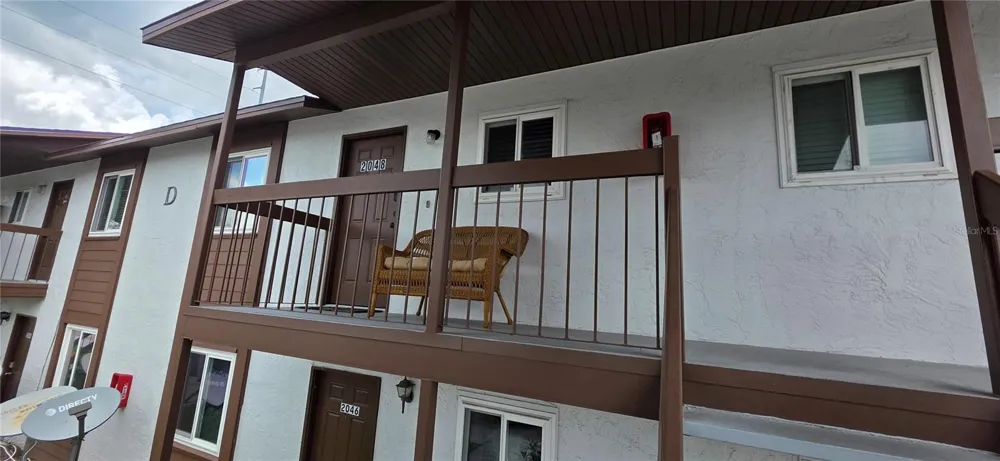 39132 COUNTY ROAD 54 #2048 Zephyrhills, FL 33542