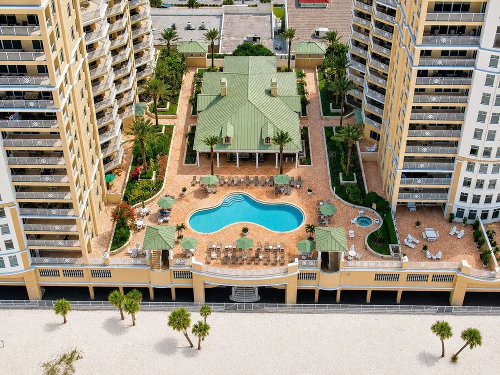 10 PAPAYA STREET #901 Clearwater Beach, FL 33767