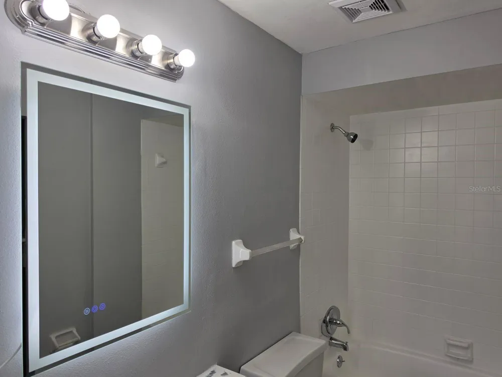 2526 S OAK AVENUE #A Sanford, FL 32773