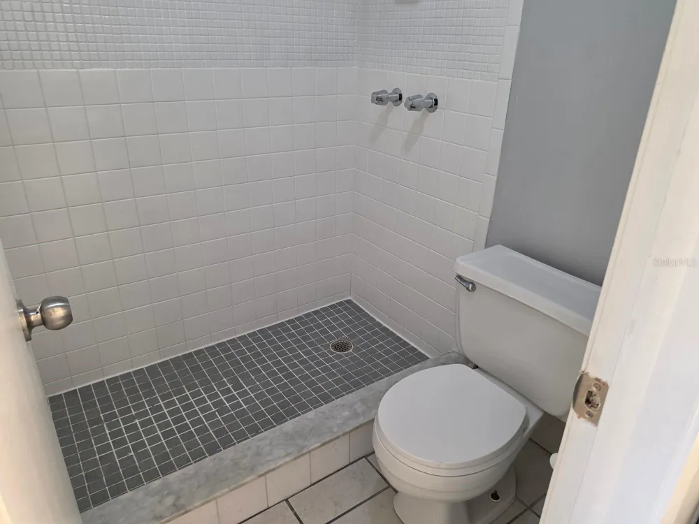 2526 S OAK AVENUE #A Sanford, FL 32773