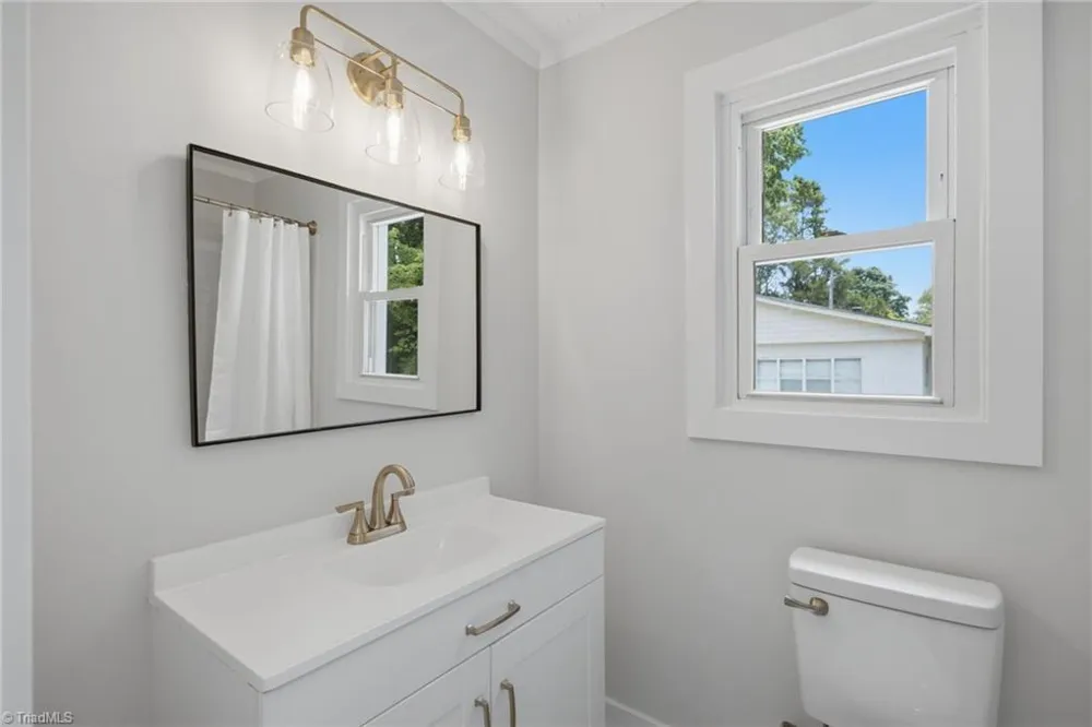 2516 Riverview Road Lexington, NC 27292