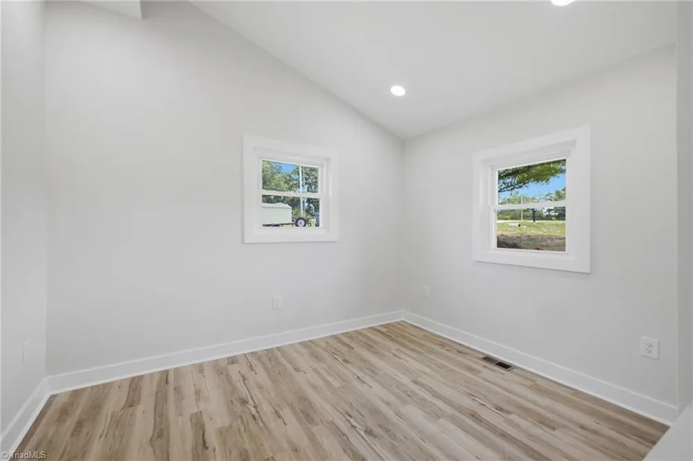 2516 Riverview Road Lexington, NC 27292