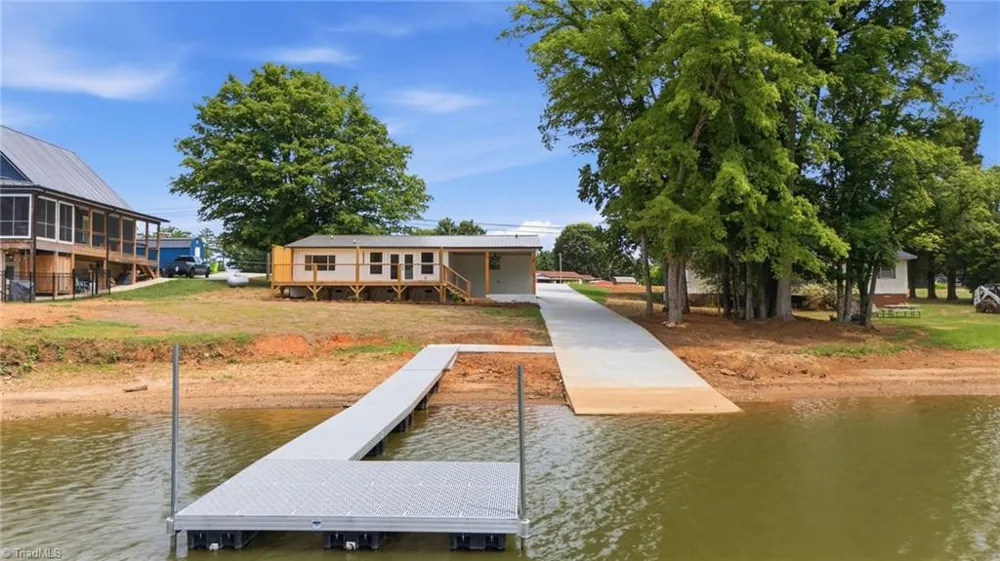 2516 Riverview Road Lexington, NC 27292