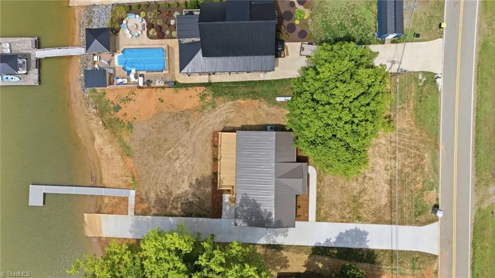 2516 Riverview Road Lexington, NC 27292