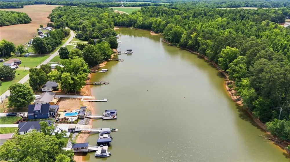2516 Riverview Road Lexington, NC 27292