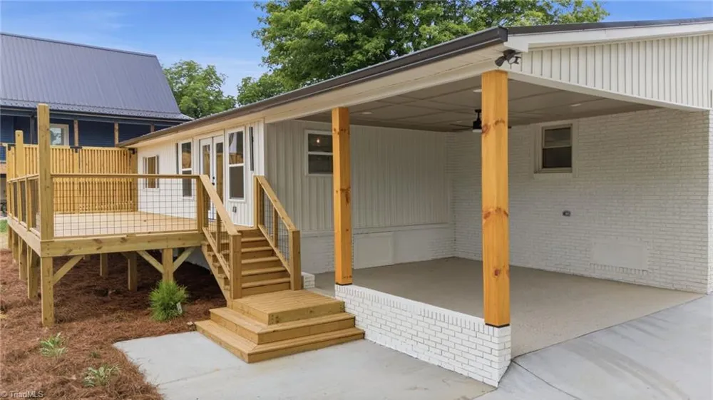 2516 Riverview Road Lexington, NC 27292