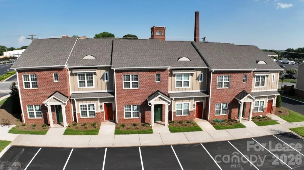 20 Peachtree Avenue NW Concord, NC 28025