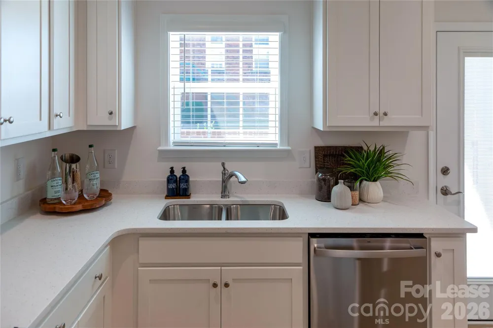 20 Peachtree Avenue NW Concord, NC 28025
