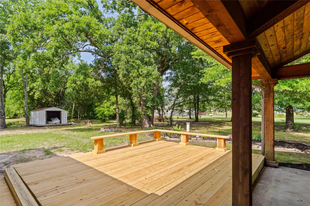 109 Rs County Road 3319 Emory, TX 75440