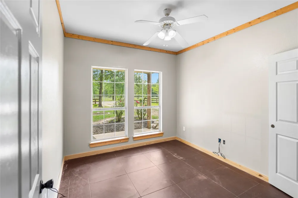 109 Rs County Road 3319 Emory, TX 75440