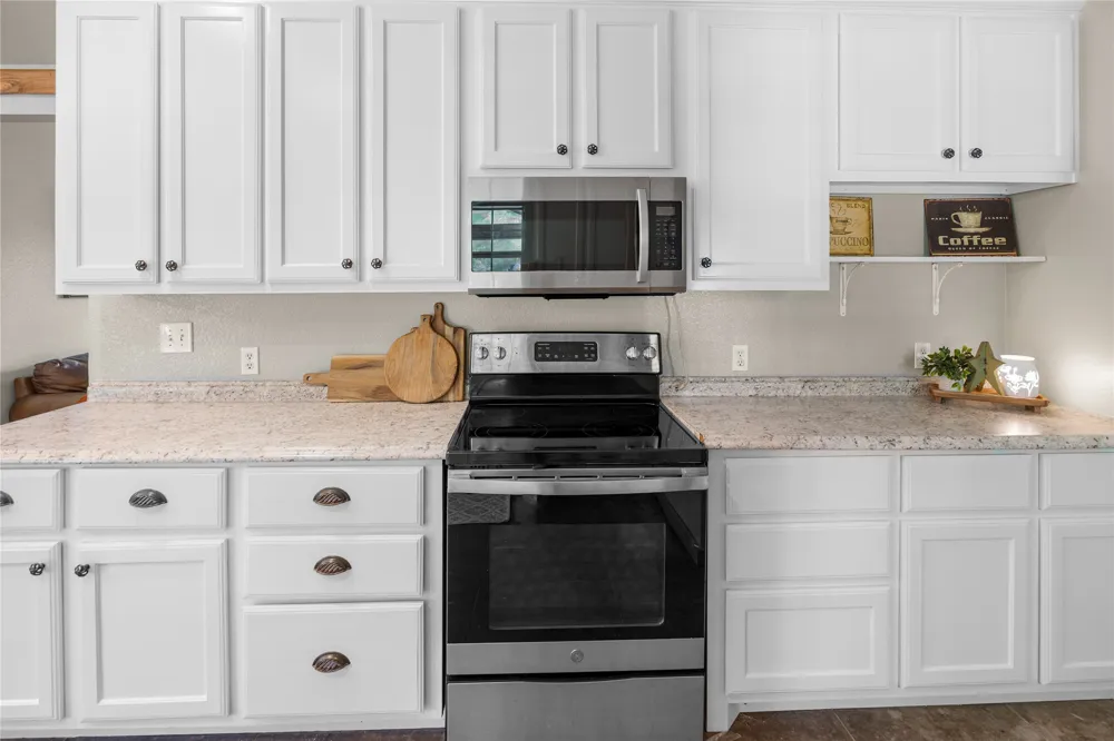 109 Rs County Road 3319 Emory, TX 75440