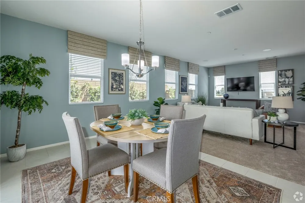 8661 Areca Lane Jurupa Valley, CA 92509