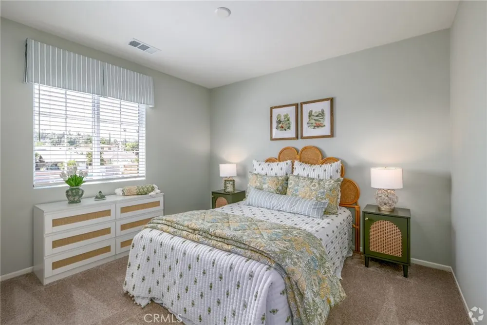 8661 Areca Lane Jurupa Valley, CA 92509