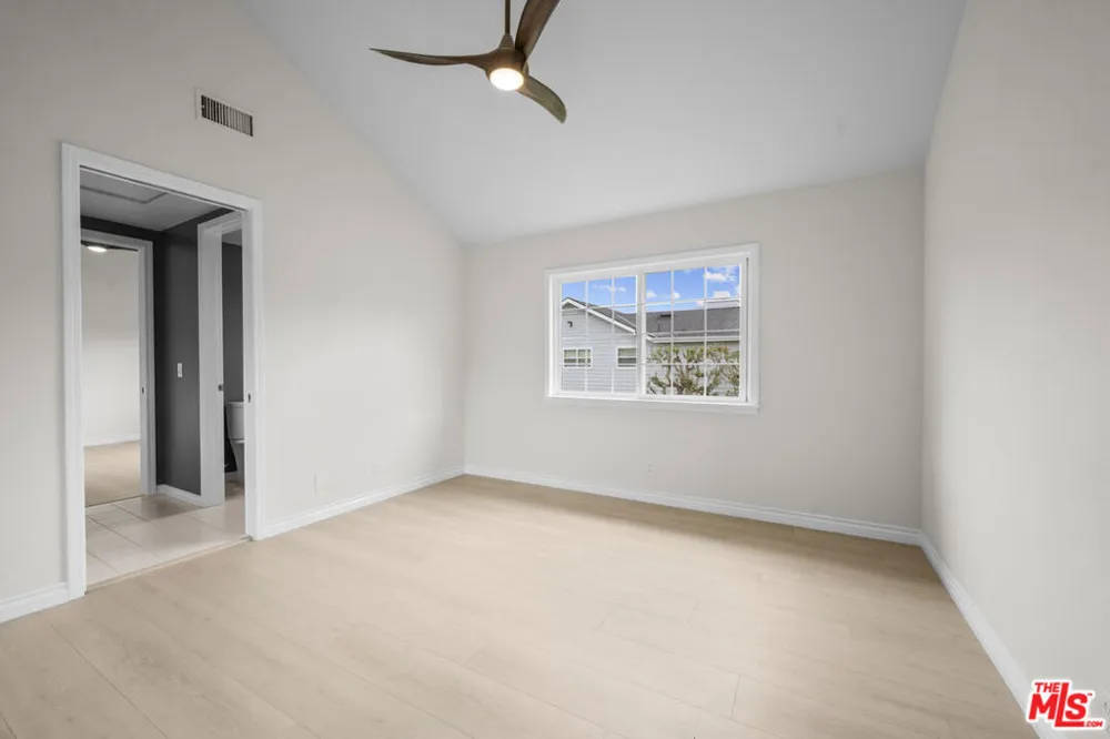 7861 W 80th Street Playa del Rey, CA 90293