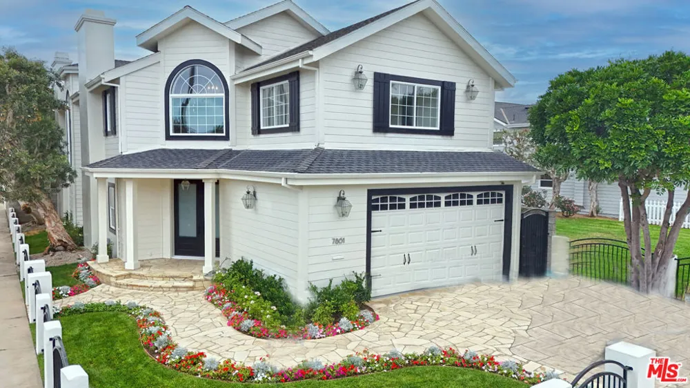 7861 W 80th Street Playa del Rey, CA 90293