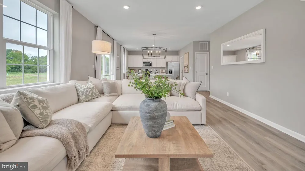40 BENNINGTON WAY Carlisle, PA 17013