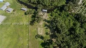 5247 County Road 78 La Belle, FL 33935