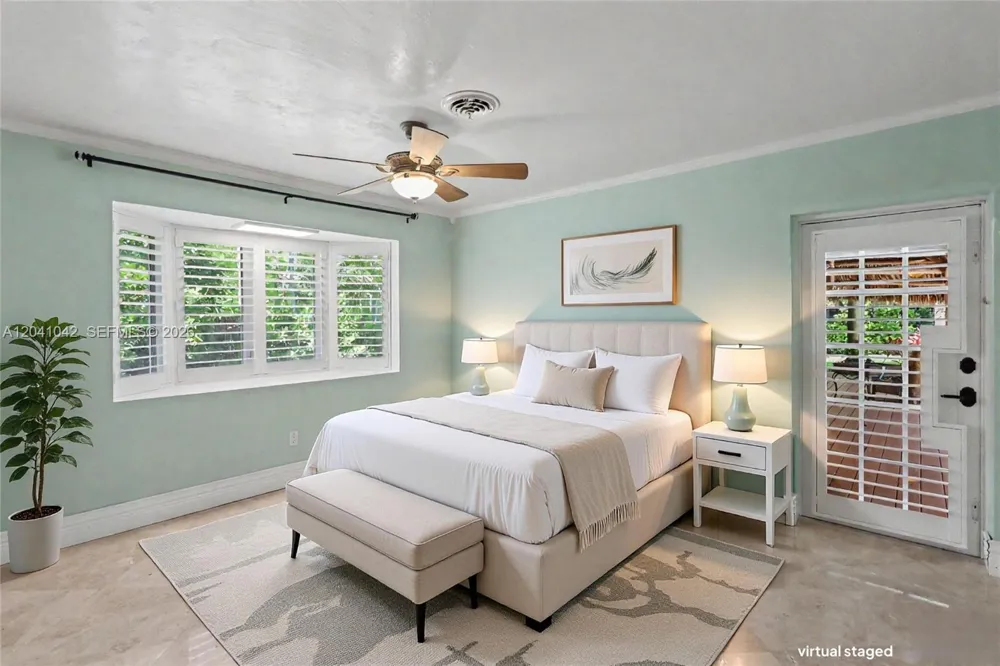 15144 SW 72nd Ct Palmetto Bay, FL 33158